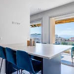 3-bedroom Sea View Terrace&parking Cannes