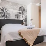 Appartement 3-bedroom Sea View Terrace&parking