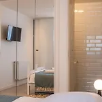 3-bedroom Sea View Terrace&parking Appartement *