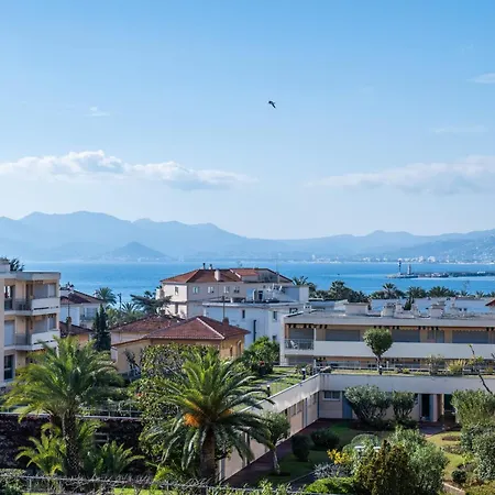 3-bedroom Sea View Terrace&parking Cannes
