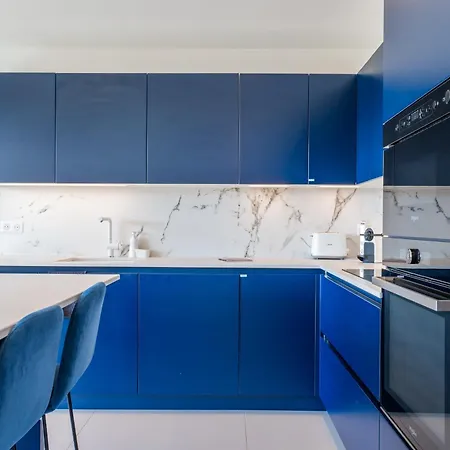 3-bedroom Sea View Terrace And Parking * Cannes